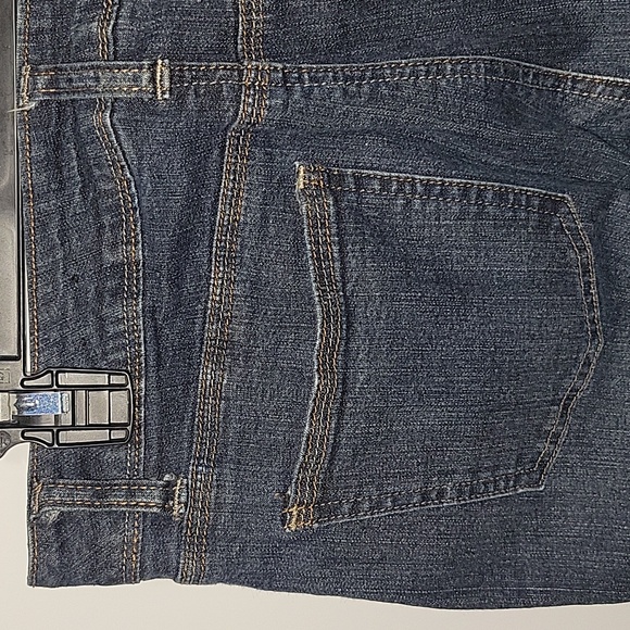 Women's St. Johns Bay Blue Size 8  Jeans (Short - Check Inseam) - Picture 8 of 10